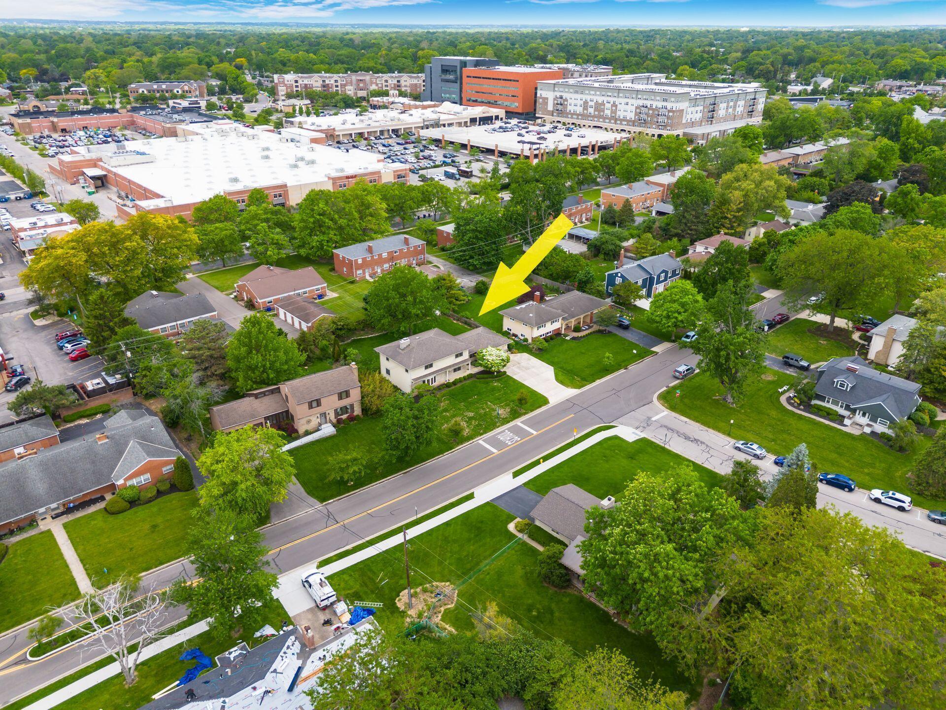3057 Brandon Road Columbus, OH 43221 - Photo 55 of 72 Aerial Neighborhood & Location View
