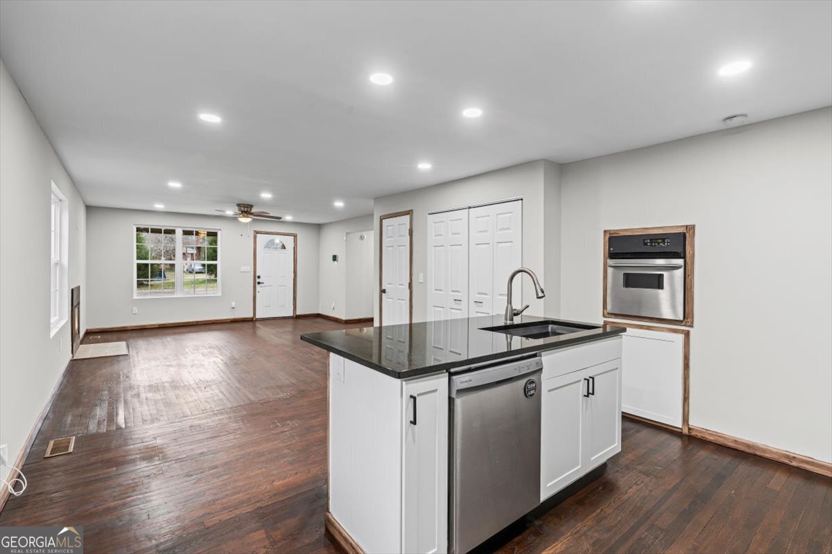 67 Depot Street Waco, GA 30182 - Photo 8 of 35