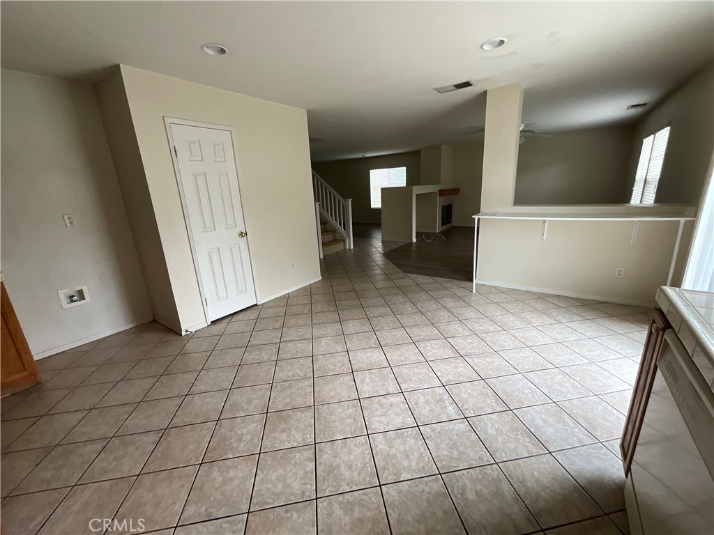 11875 Cedarbrook Place Rancho Cucamonga, CA 91730 - Photo 8 of 26 a view of an empty room