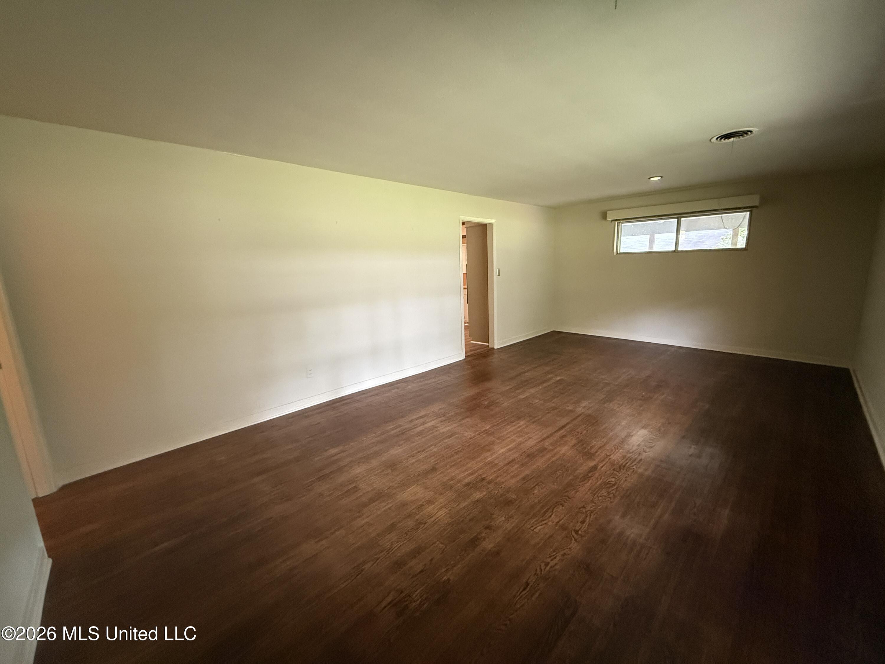 1726 Winchester Street Jackson, MS 39211 - Photo 5 of 39 IMG_8139