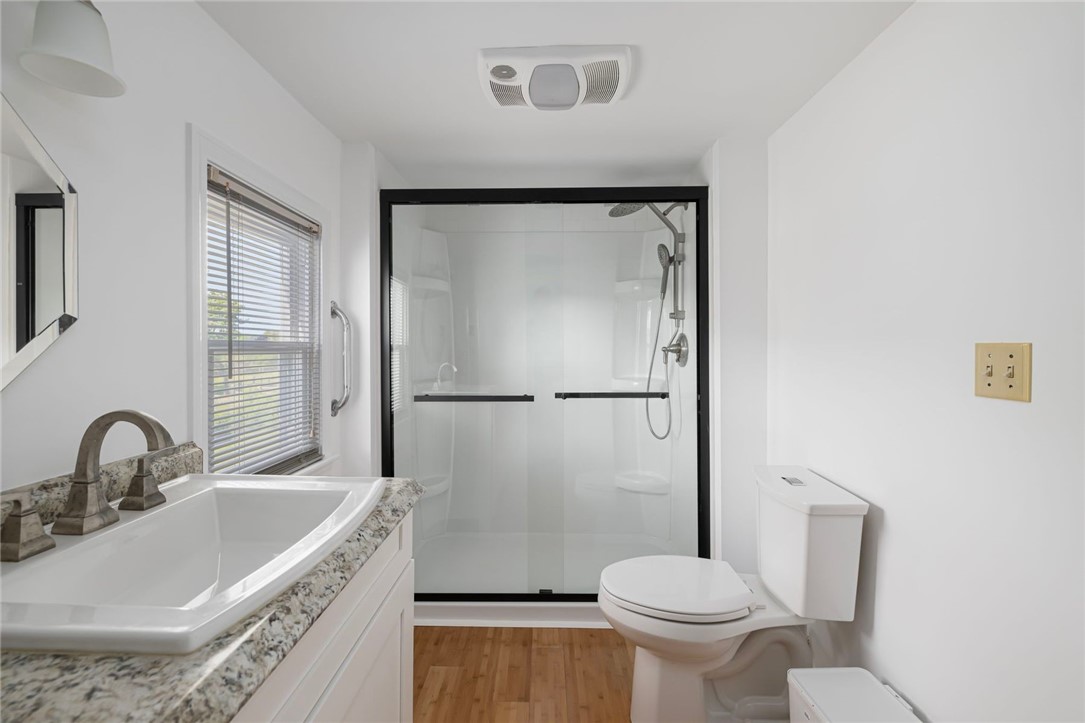 500 3rd Beach Road Middletown, RI 02842 - Photo 21 of 39