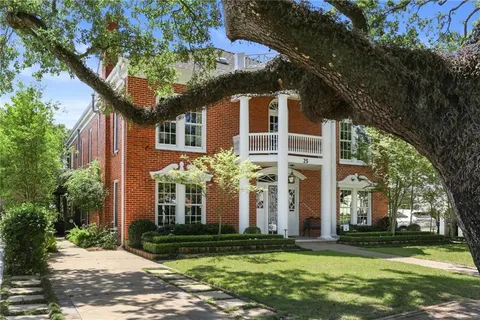 $1,650,000 | 25 Versailles Boulevard, New Orleans, LA 70125