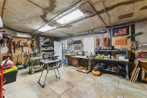 $1,650,000 | 25 Versailles Boulevard, New Orleans, LA 70125