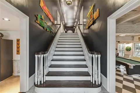 $1,650,000 | 25 Versailles Boulevard, New Orleans, LA 70125