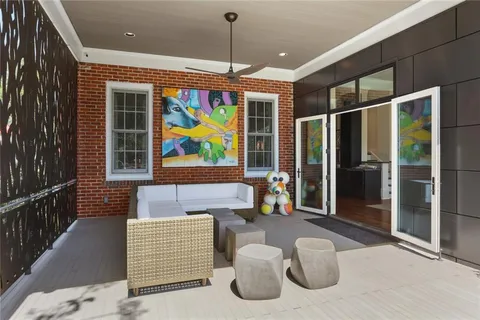 $1,650,000 | 25 Versailles Boulevard, New Orleans, LA 70125