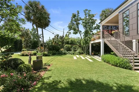 $1,650,000 | 25 Versailles Boulevard, New Orleans, LA 70125