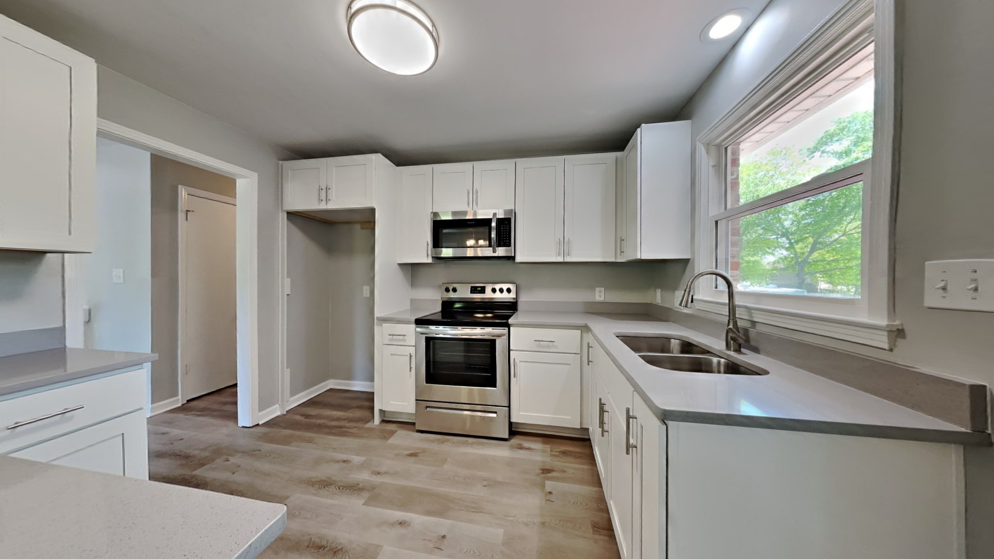 205 Hampton Road Columbia, TN 38401 - Photo 4 of 14 Gallery Image 4