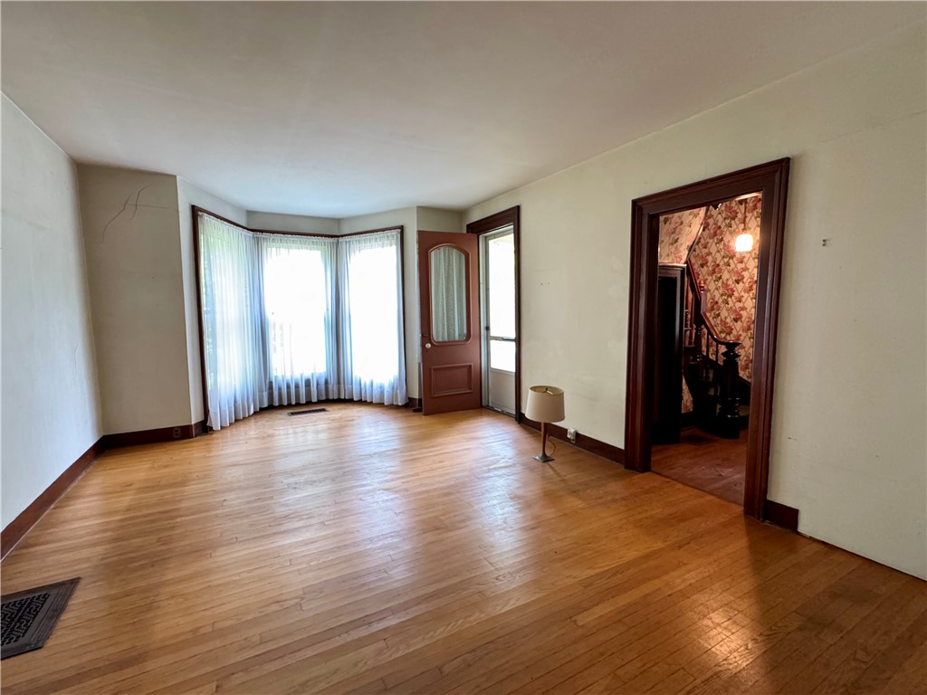 82 West Street Oneonta, NY 13820 - Photo 11 of 39