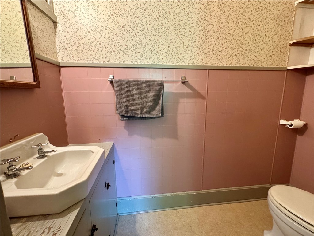 82 West Street Oneonta, NY 13820 - Photo 21 of 39