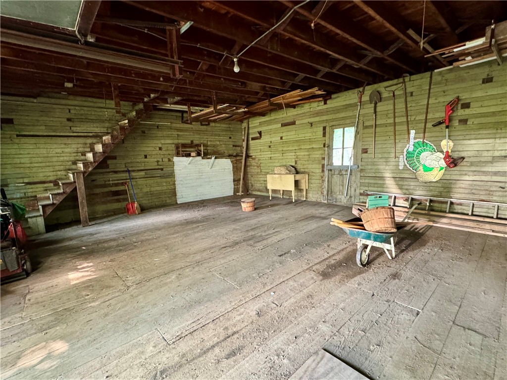 82 West Street Oneonta, NY 13820 - Photo 34 of 39