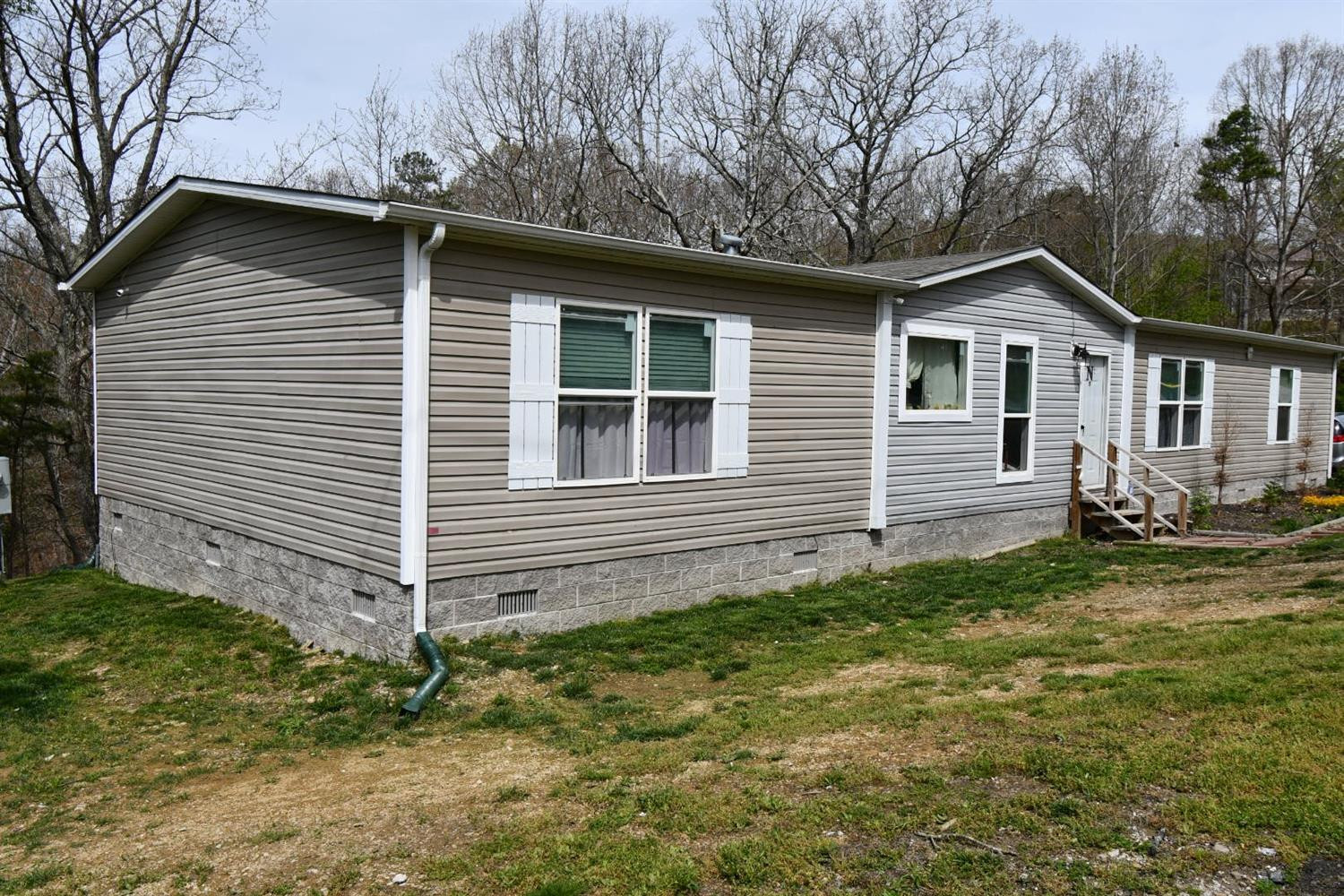 421 Madison View Road Berea, KY 40403 - Photo 2 of 52 Photo 2