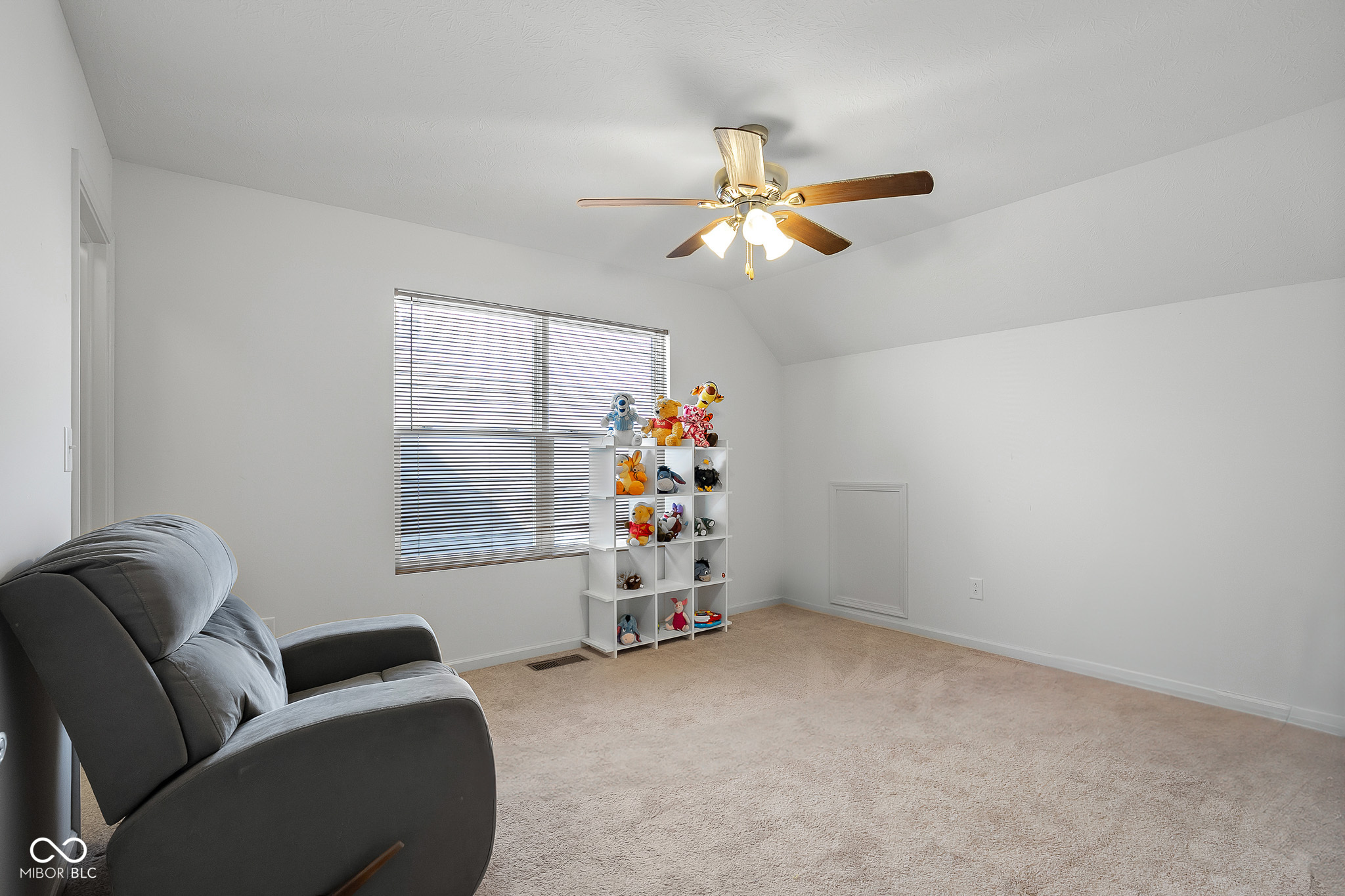 2017 Shadow Creek Boulevard Columbus, IN 47201 - Photo 21 of 30