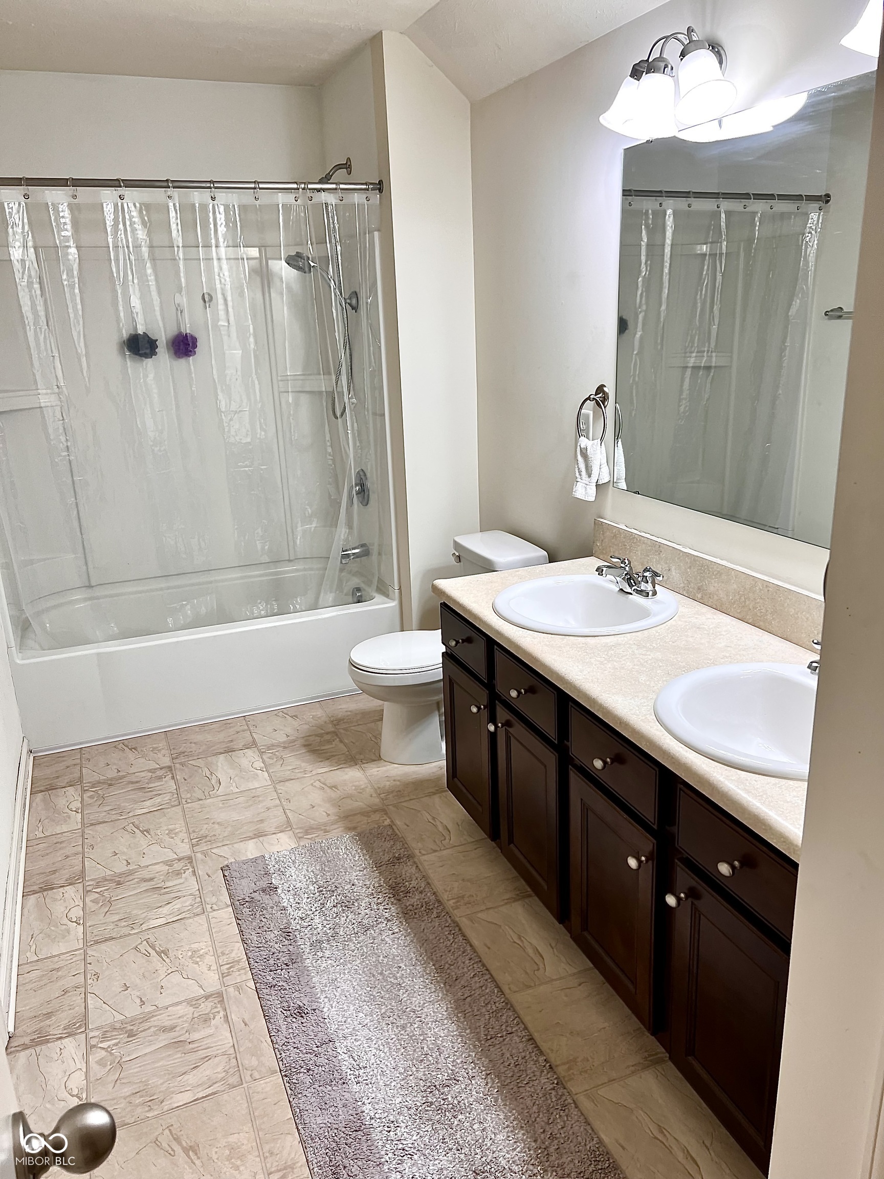 2017 Shadow Creek Boulevard Columbus, IN 47201 - Photo 24 of 30