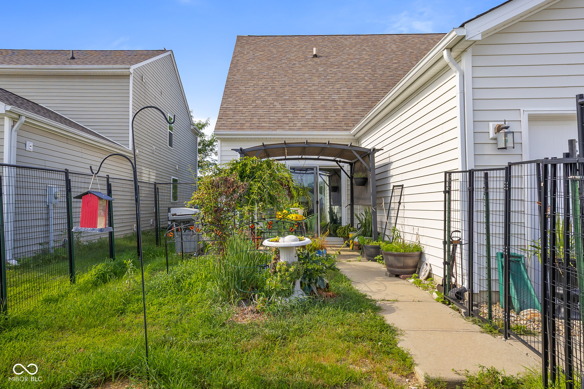 2017 Shadow Creek Boulevard Columbus, IN 47201 - Photo 29 of 30