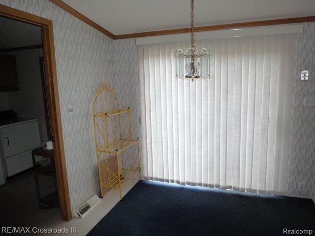 27430 Sumpter Road Belleville, MI 48111 - Photo 2 of 9 DINING NOOK.jpg