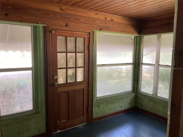 $700 | 802 High Street, Wildwood, FL 34785