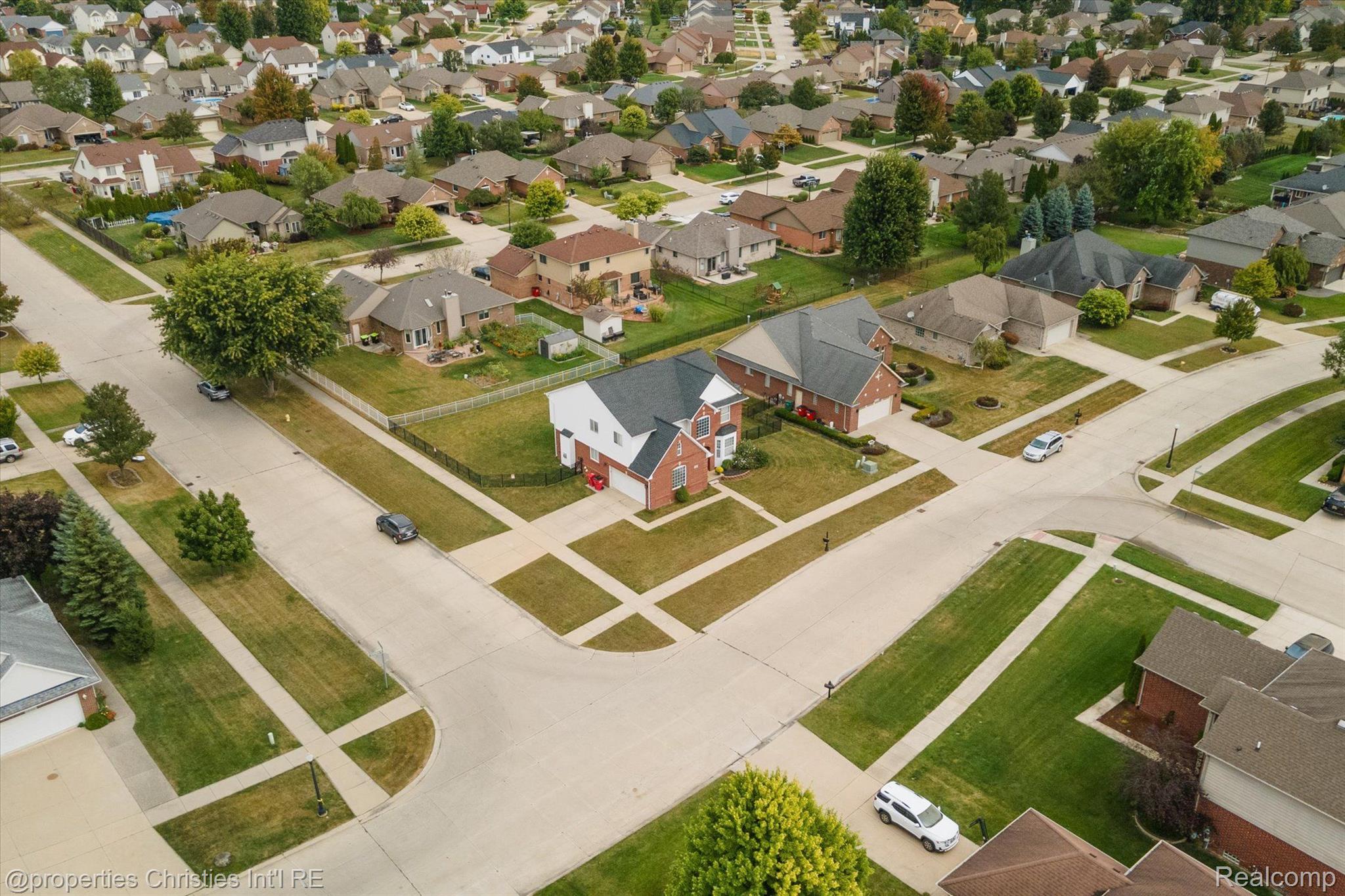 22485 Brantingham Road Macomb, MI 48044 - Photo 51 of 59 Gallery Image 51