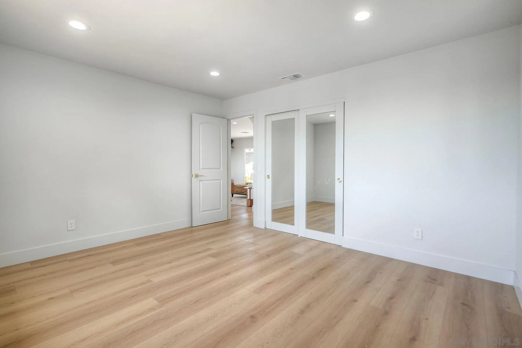 1870 Laurel Road Oceanside, CA 92054 - Photo 28 of 57