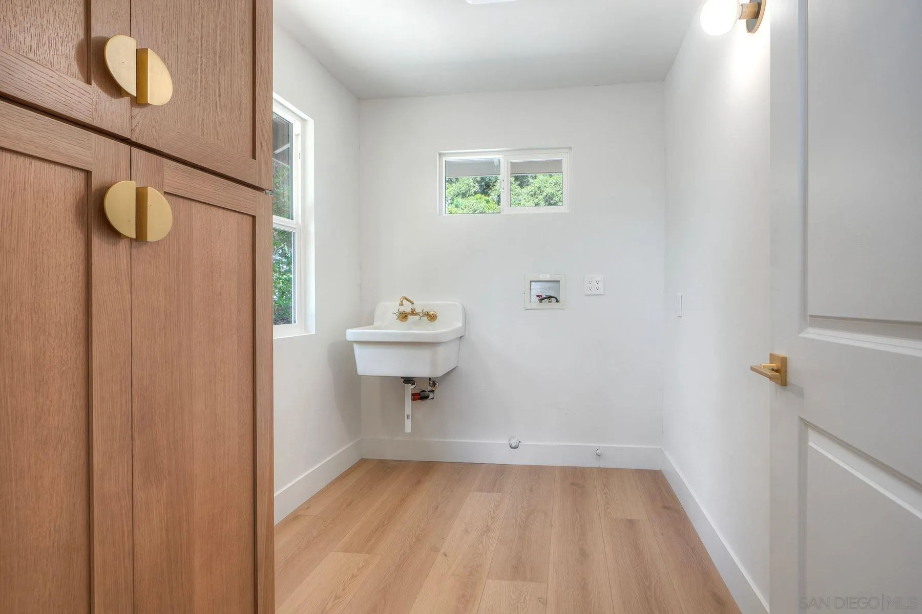 1870 Laurel Road Oceanside, CA 92054 - Photo 32 of 57 a bathroom with a sink toilet and shower