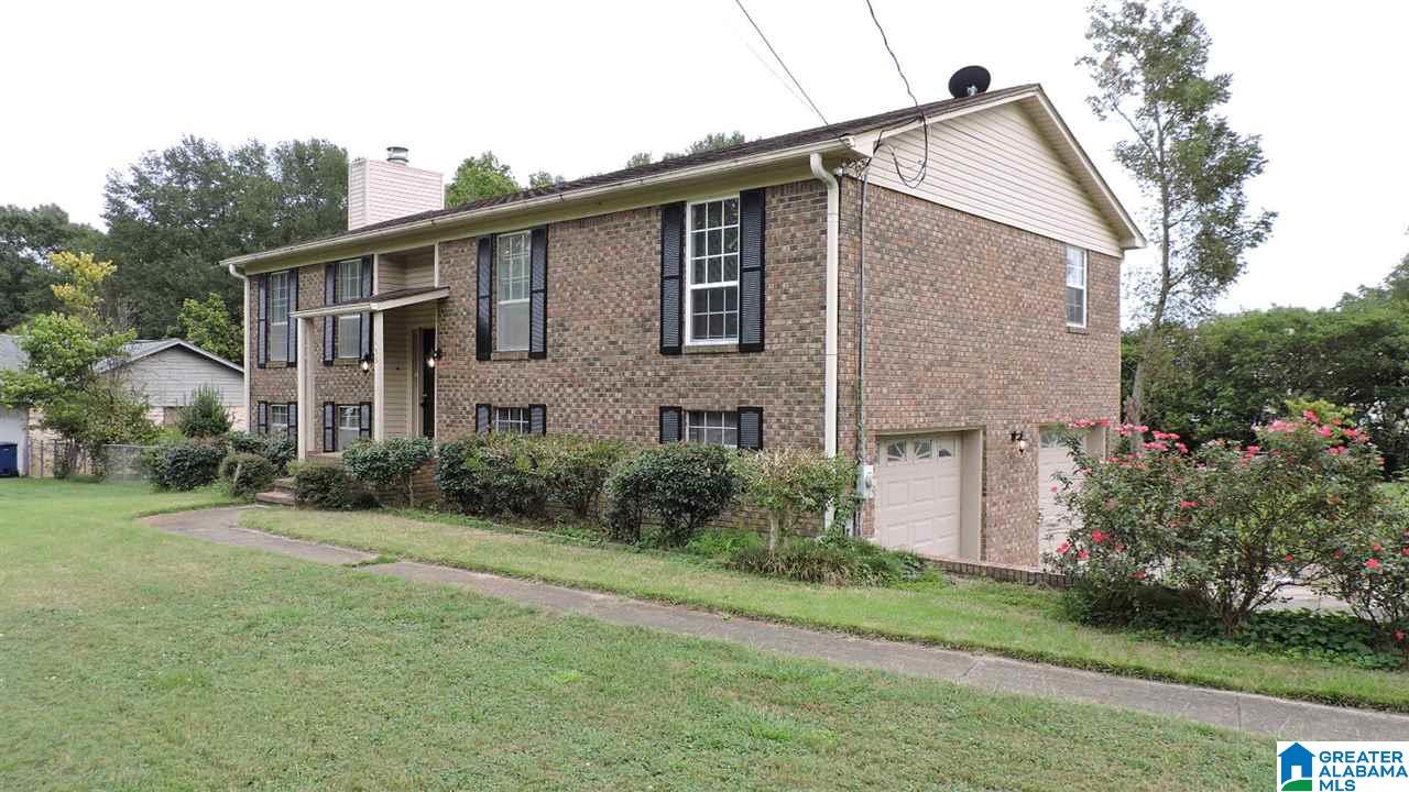 1133 9th Avenue Southwest Alabaster, AL 35007 - Photo 2 of 27 Gallery Image 2