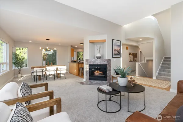 $1,100,000 | 1033 West Mukilteo Boulevard, Everett, WA 98203