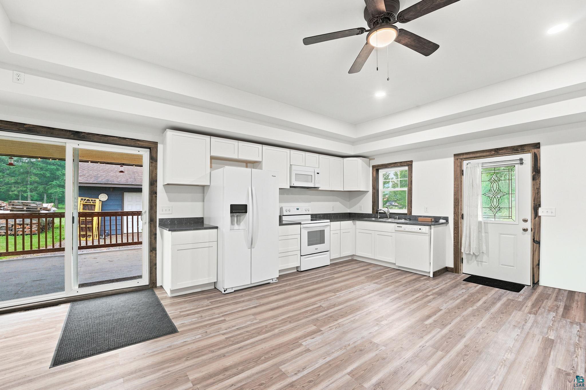 3022 South Corey Avenue Superior, WI 54880 - Photo 14 of 24