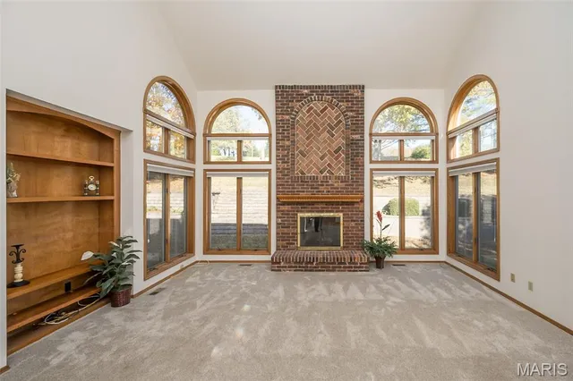 $715,000 | 1324 Riverdale Circle, Chesterfield, MO 63005