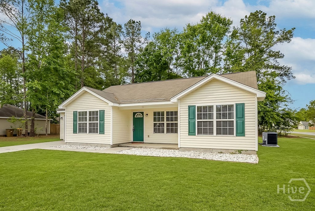 106 Pine Thicket Way Springfield, GA 31329 - Photo 3 of 29