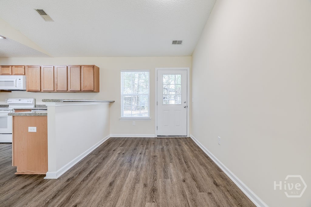 106 Pine Thicket Way Springfield, GA 31329 - Photo 9 of 29