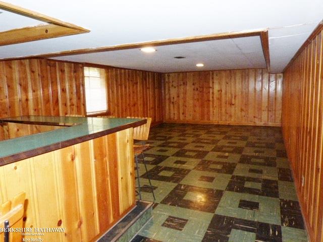 482 Lexington Road Grosse Pointe, MI 48236 - Photo 20 of 25 31367705-19.JPG
