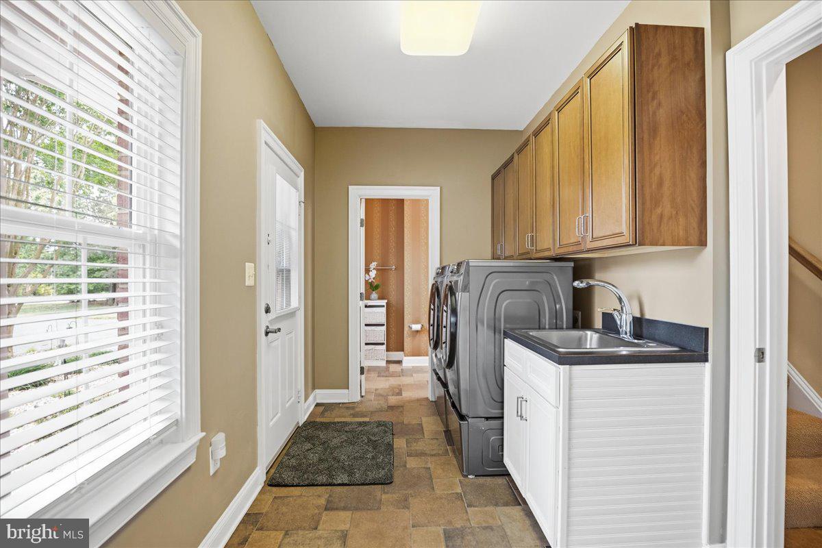 4100 Hidden Creek Road Port Republic, MD 20676 - Photo 49 of 99 Laundry area, half bath