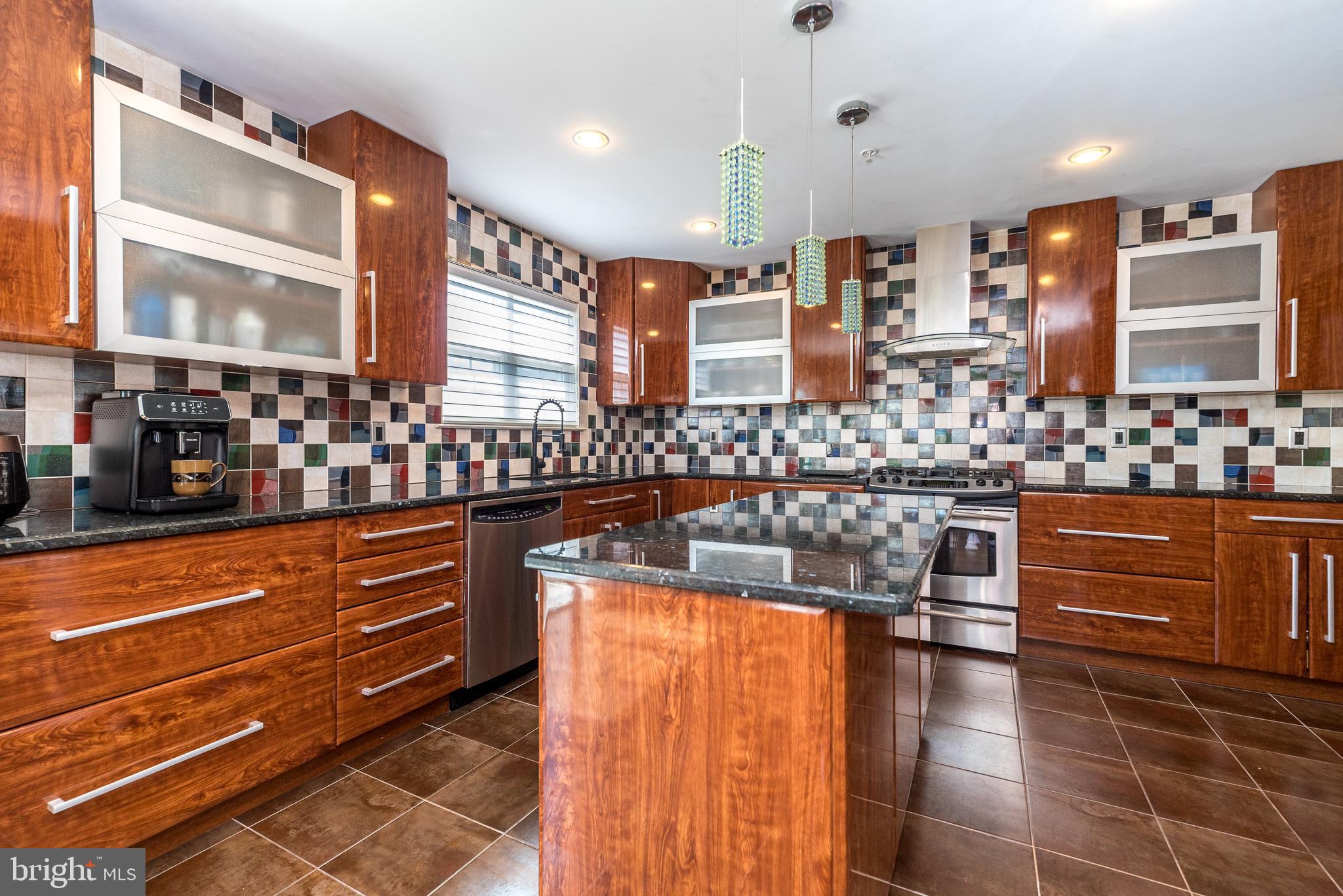 201 Summer Ridge Circle Chalfont, PA 18914 - Photo 36 of 94 Tons of cabinets and counter prep area