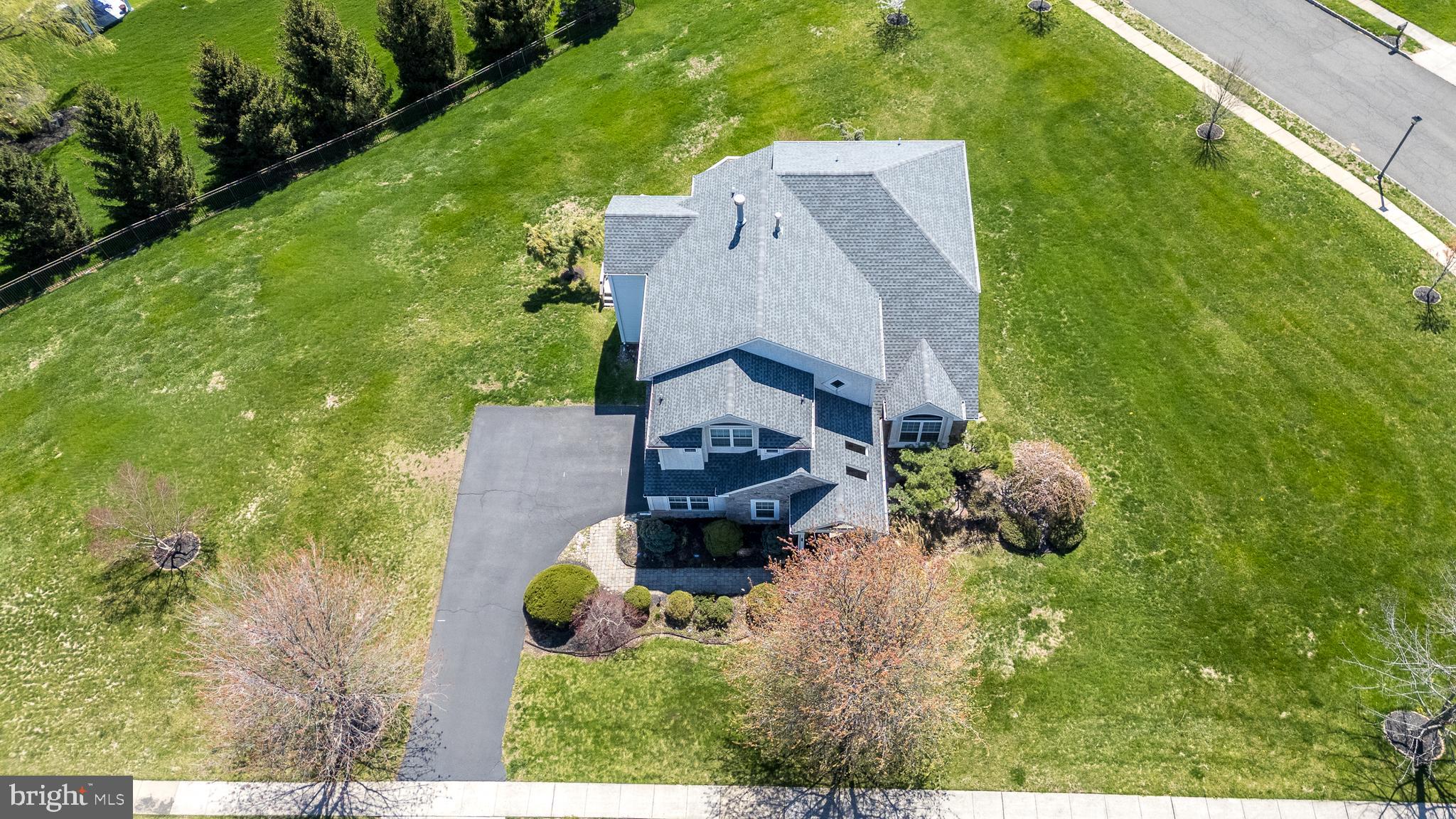 201 Summer Ridge Circle Chalfont, PA 18914 - Photo 7 of 94 Huge lot with plenty of room for a pool