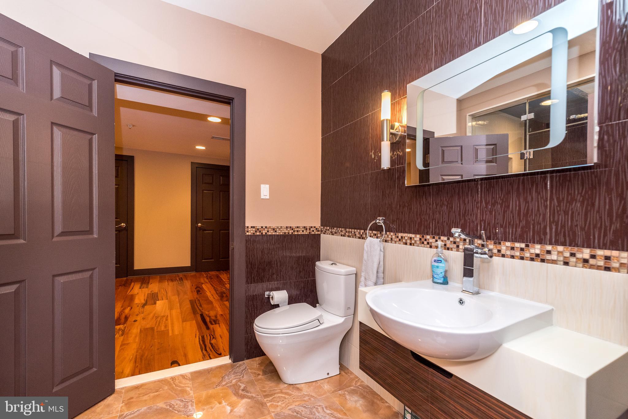 201 Summer Ridge Circle Chalfont, PA 18914 - Photo 89 of 94 Well appointed full bath