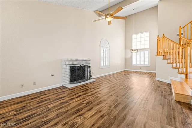 $549,999 | 914 Crowfoot, Henderson, NV 89014