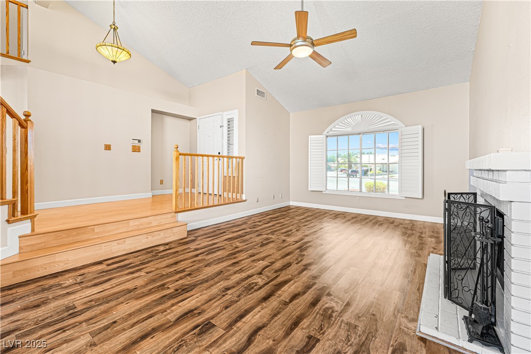 914 Crowfoot Henderson, NV 89014 - Photo 13 of 49