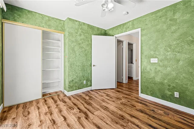 $549,999 | 914 Crowfoot, Henderson, NV 89014