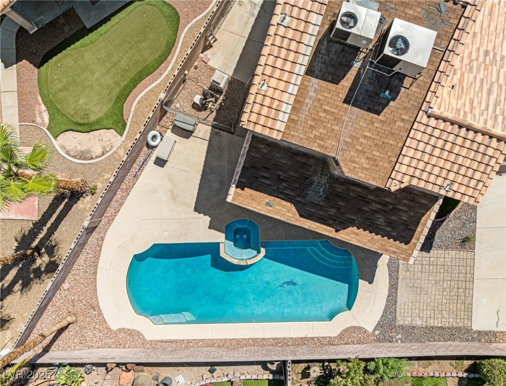 914 Crowfoot Henderson, NV 89014 - Photo 8 of 49