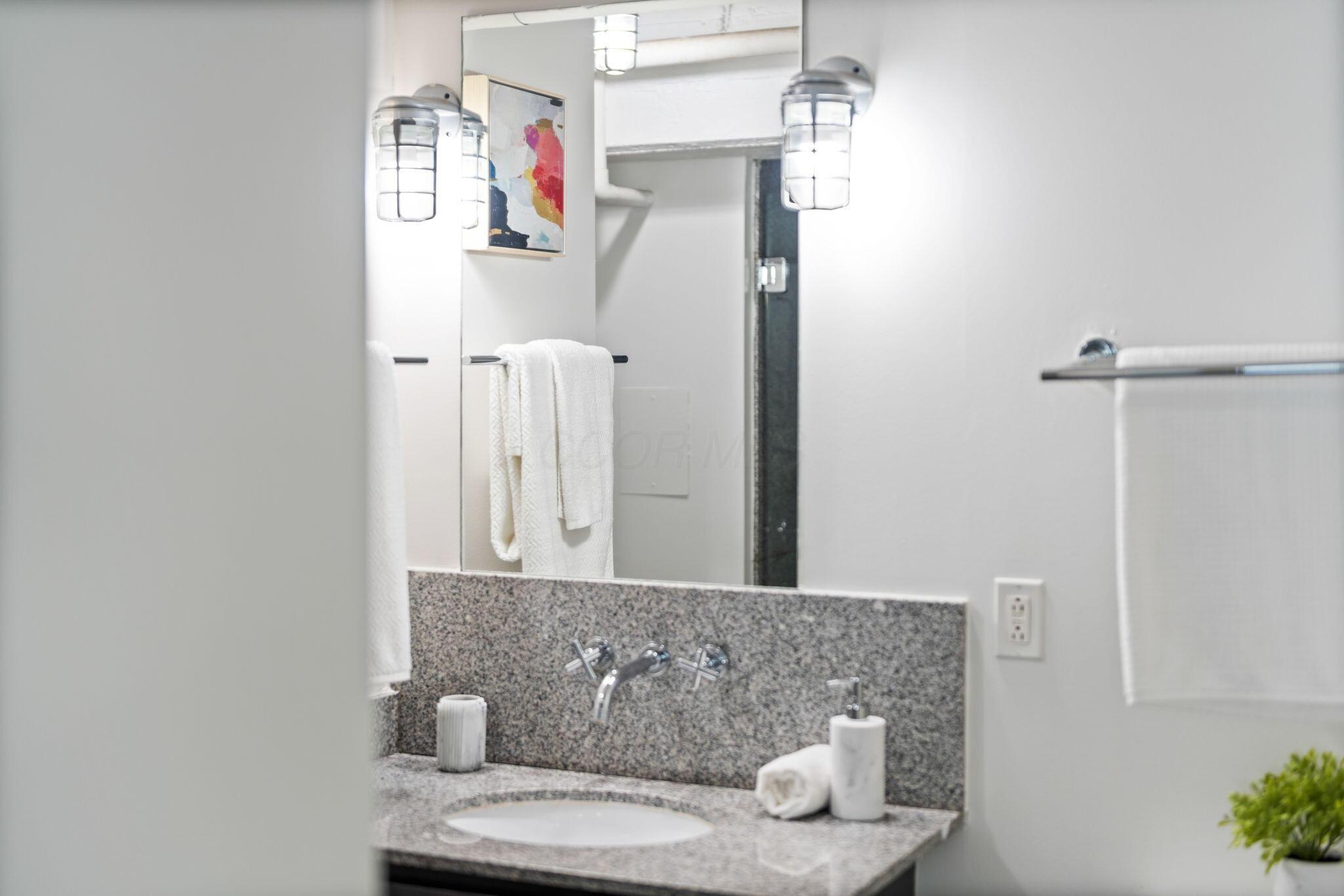 60 East Spring Street, Unit 211 Columbus, OH 43215 - Photo 36 of 56 38-web-or-mls-188