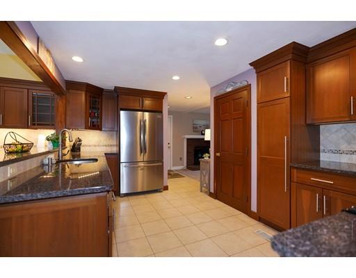 12 Belmont Road Burlington, MA 01803 - Photo 6 of 36 Gallery Image 6