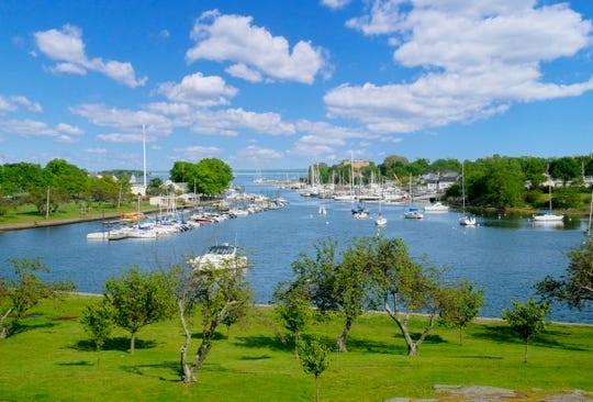 118 West Boston Post Road, Unit 2A Mamaroneck, NY 10543 - Photo 1 of 1 Beautiful harbor view.