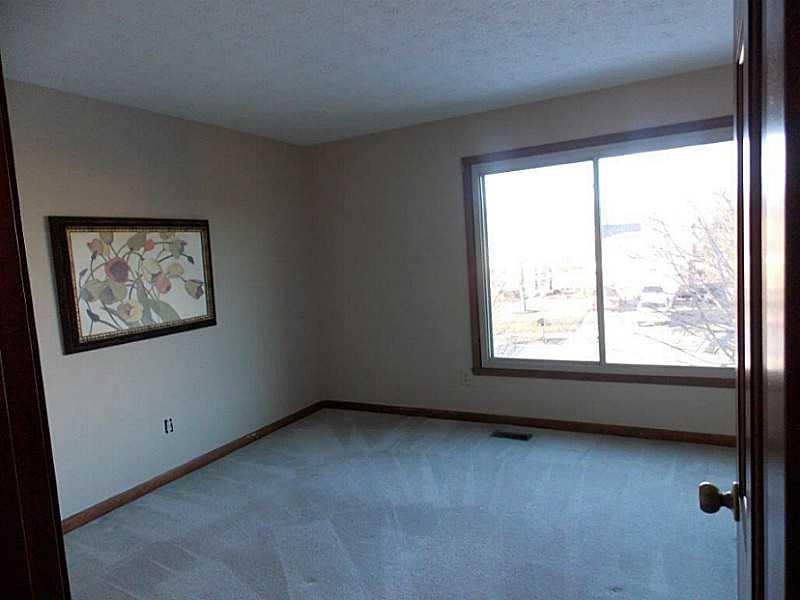 827 Bennett Road Carmel, IN 46032 - Photo 13 of 19