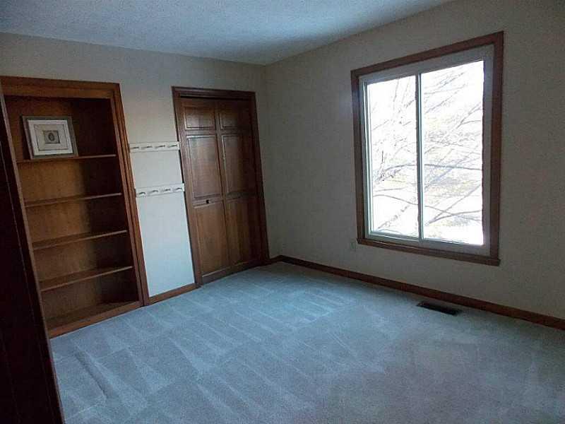 827 Bennett Road Carmel, IN 46032 - Photo 14 of 19
