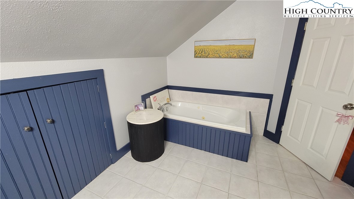 156 Tenessias Way Boone, NC 28607 - Photo 20 of 29