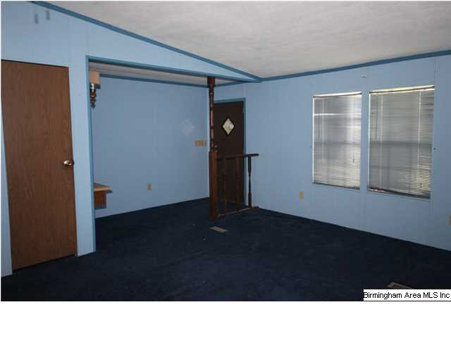 339 Taylor Crossing Ohatchee, AL 36271 - Photo 6 of 26