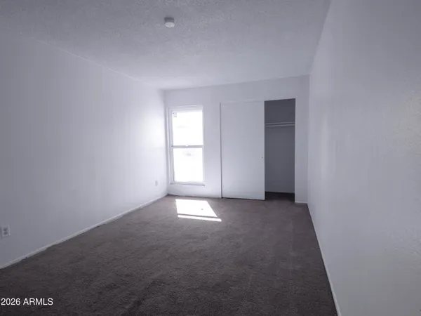 a view of empty room with window