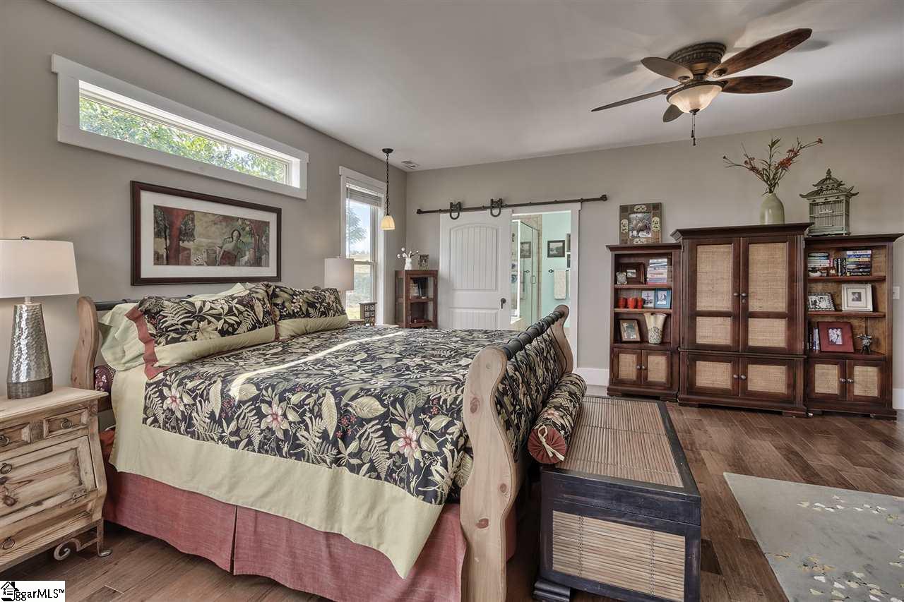 165 Page Road Campobello, SC 29322 - Photo 21 of 36