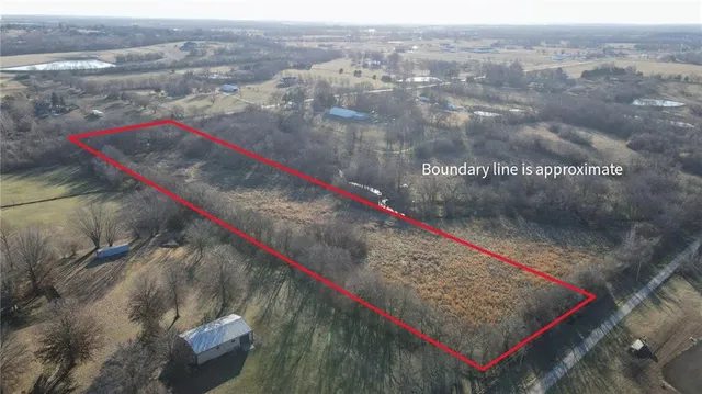 $360,000 | South School Road, Raymore, MO 64083