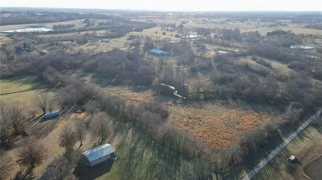 $360,000 | South School Road, Raymore, MO 64083