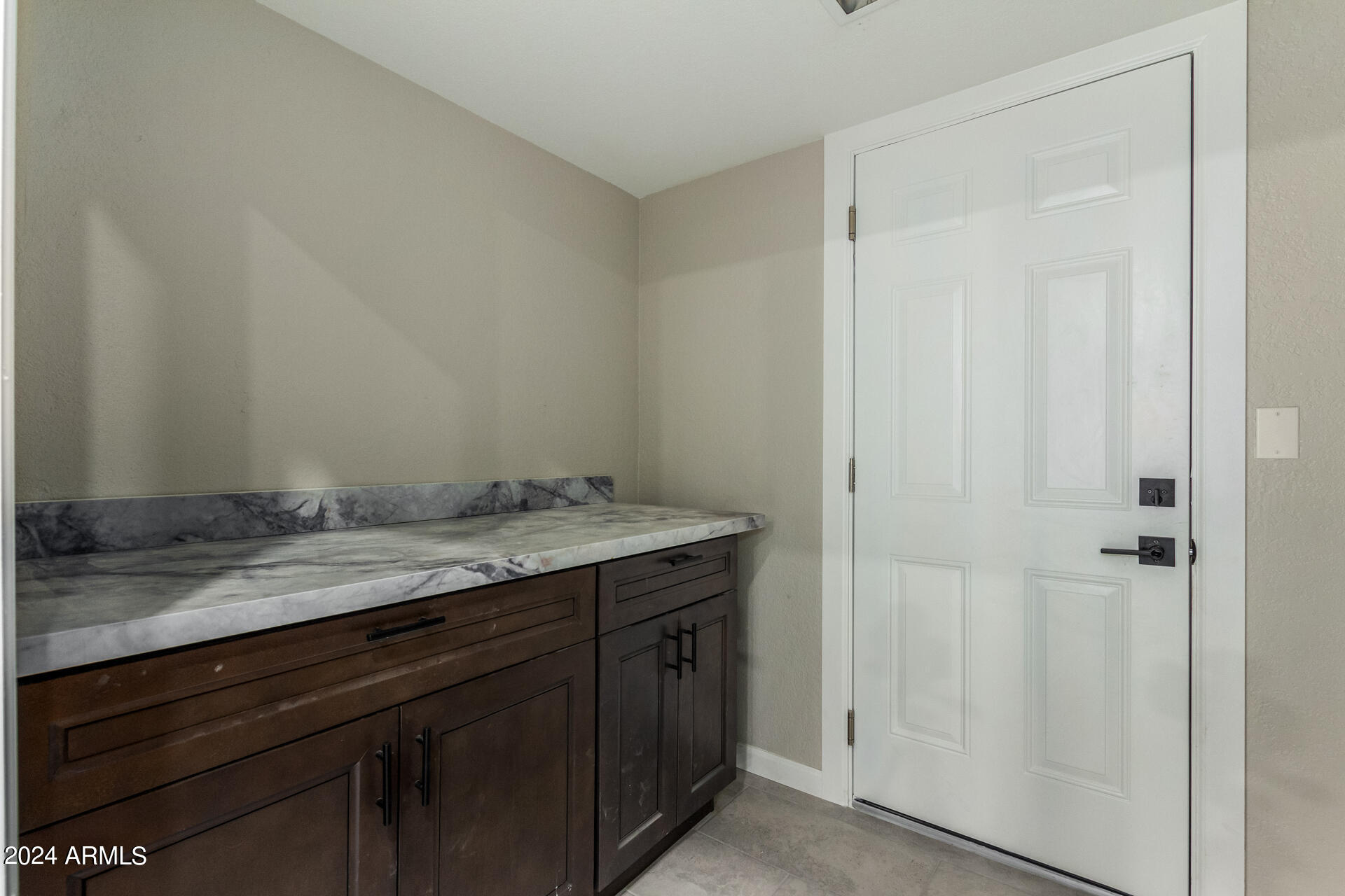 1734 West Banff Ln. Phoenix, AZ 85023 - Photo 25 of 44 0039-37 - Banff